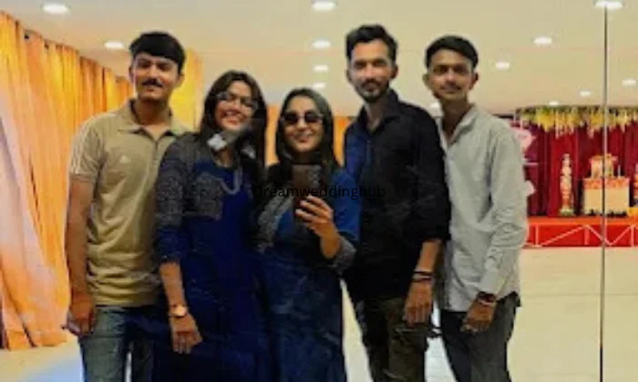 Golden Group Garba Classes